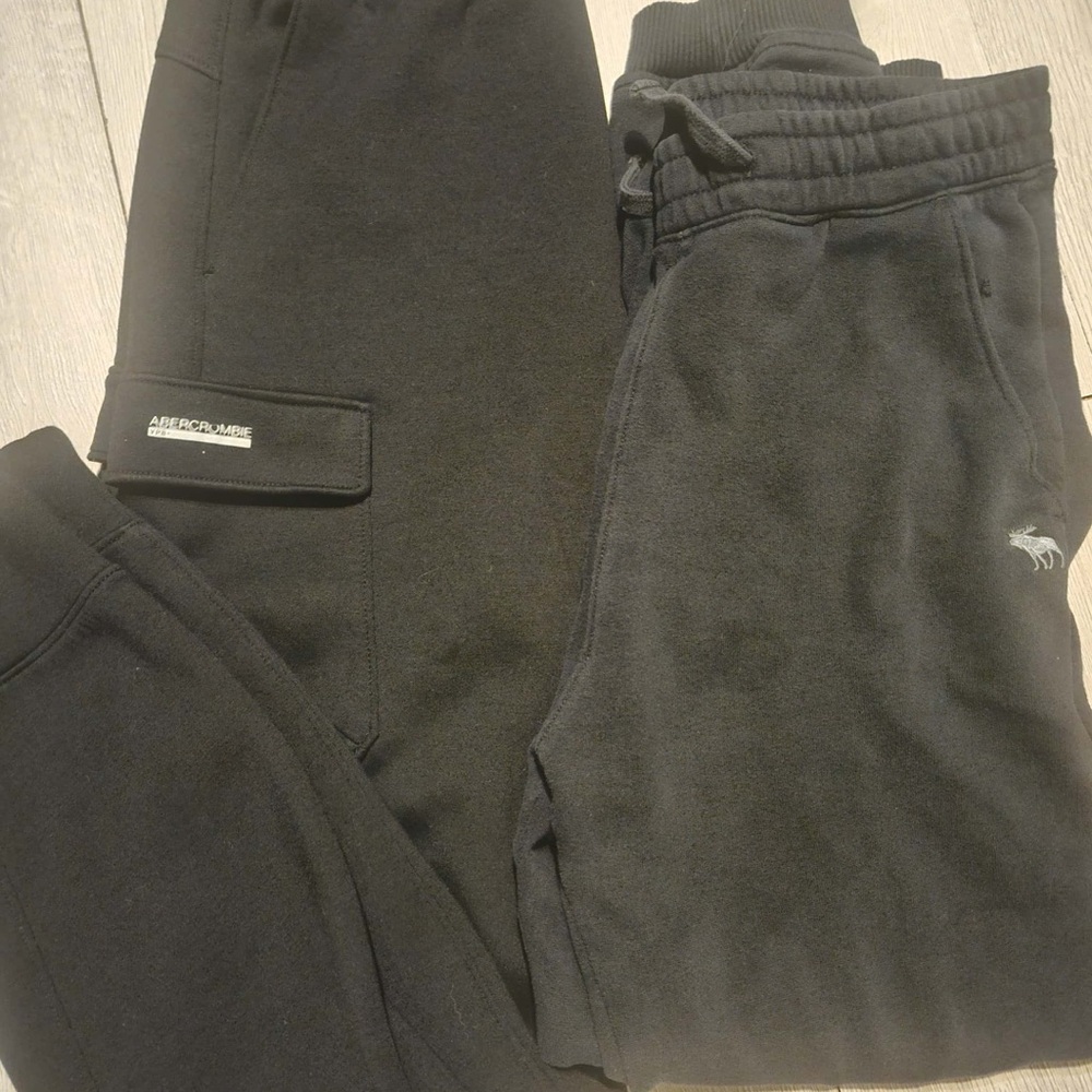 Abercrombie Kids 2 pairs